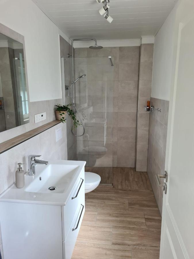 Ferienwohnung Im Werder -Fuer Monteure Nicht Geeignet- Celle Exterior foto